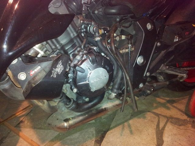 Présentation de la Tondeuse de MrBriko: Hornet 600 2010 Chgtcarteralt2